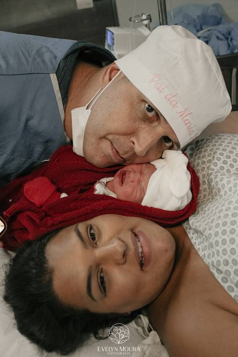 Fotografia de Parto - Newborn - Evelyn Moura Fotografia em Niterói, Rio de Janeiro - ensaio infantil - newborn de recém nascido - partos - parto em niteroi - registro de parto - maternidade são francisco - doce nascer - parto humanizado - andrea barbosa '