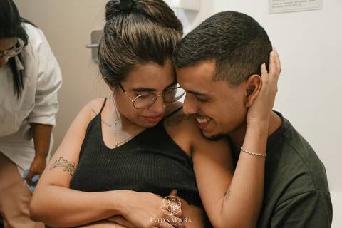 Fotografia de Parto - Newborn - Evelyn Moura Fotografia em Niterói, Rio de Janeiro - ensaio infantil - newborn de recém nascido - partos - parto em niteroi - registro de parto - maternidade são francisco - doce nascer - parto humanizado - andrea barbosa '