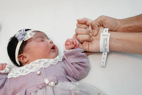 Fotografia de Parto - Newborn - Evelyn Moura Fotografia em Niterói, Rio de Janeiro - ensaio infantil - newborn de recém nascido - partos - parto em niteroi - registro de parto - maternidade são francisco - doce nascer - parto humanizado - andrea barbosa '