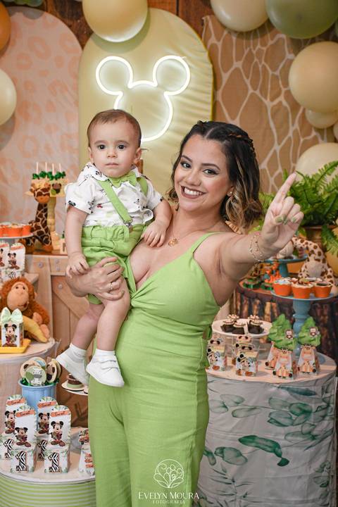 Festa Infantil - Evelyn Moura Fotografia - Fotografia em Niterói, Rio de Janeiro - casa de festa - decoração - decoração de festa - festa colorida- docinhos - bolo - criança - crianças - festa linda - tema aladdin - disney  - casa de festa '