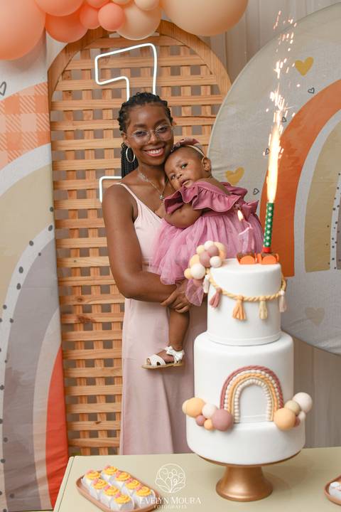 Festa Infantil - Evelyn Moura Fotografia - Fotografia em Niterói, Rio de Janeiro - casa de festa - decoração - decoração de festa - festa colorida- docinhos - bolo - criança - crianças - festa linda - tema aladdin - disney  - casa de festa '