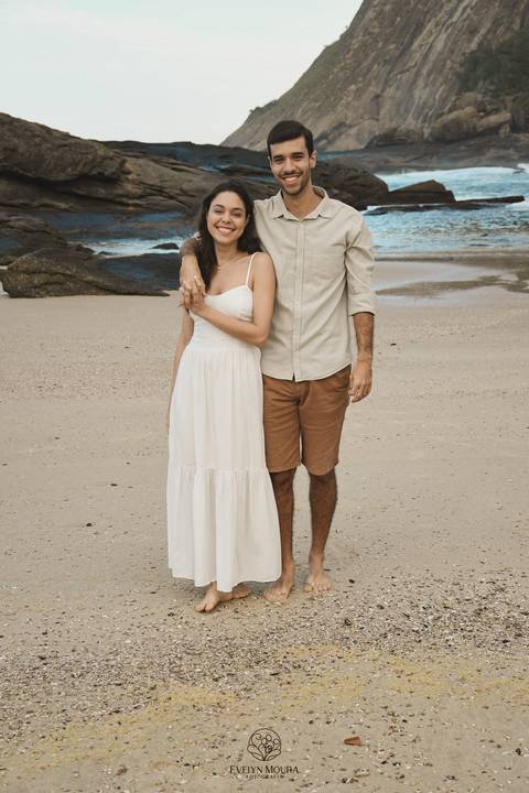 pre wedding - pre wedding na praia - niterói - fotografia de casal - evelyn moura fotografia - casal - amor'