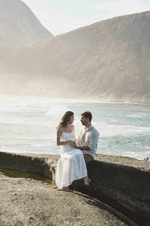 pre wedding - pre wedding na praia - niterói - fotografia de casal - evelyn moura fotografia - casal - amor'