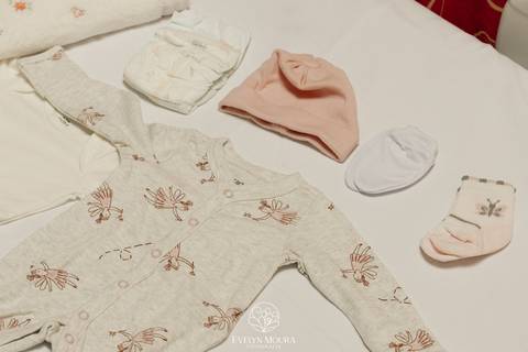 Fotografia de Parto - Newborn - Evelyn Moura Fotografia em Niterói, Rio de Janeiro - ensaio infantil - newborn de recém nascido - partos - parto em niteroi - registro de parto - maternidade são francisco - doce nascer - parto humanizado - andrea barbosa '