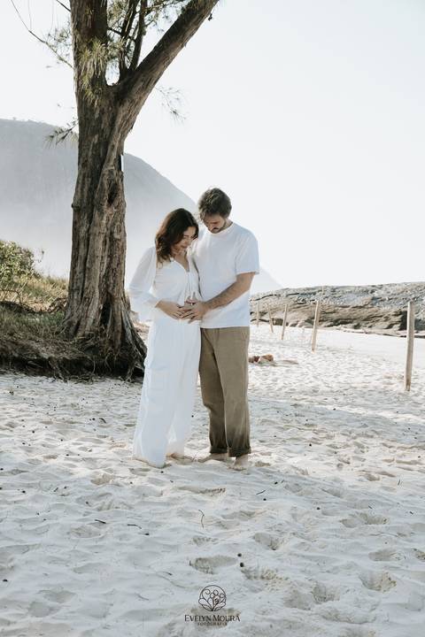 Ensaio Lifestyle Gestante - Ensaio Gestante Estúdio - Niterói, Rio de Janeiro - Evelyn Moura Fotografia - Ensaio de Gestante - Gestante - Newborn - Ensaio em casa - Doce gestar - ensaio estúdio gestante - parto - maternidade - ensaio externo em niterói'