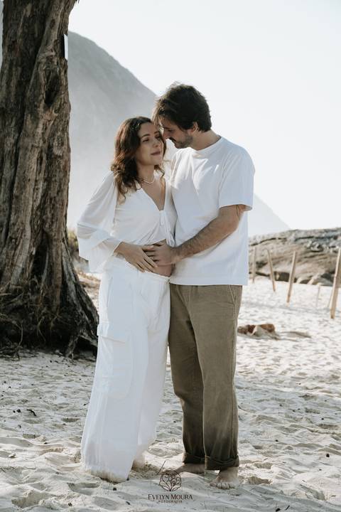 Ensaio Lifestyle Gestante - Ensaio Gestante Estúdio - Niterói, Rio de Janeiro - Evelyn Moura Fotografia - Ensaio de Gestante - Gestante - Newborn - Ensaio em casa - Doce gestar - ensaio estúdio gestante - parto - maternidade - ensaio externo em niterói'