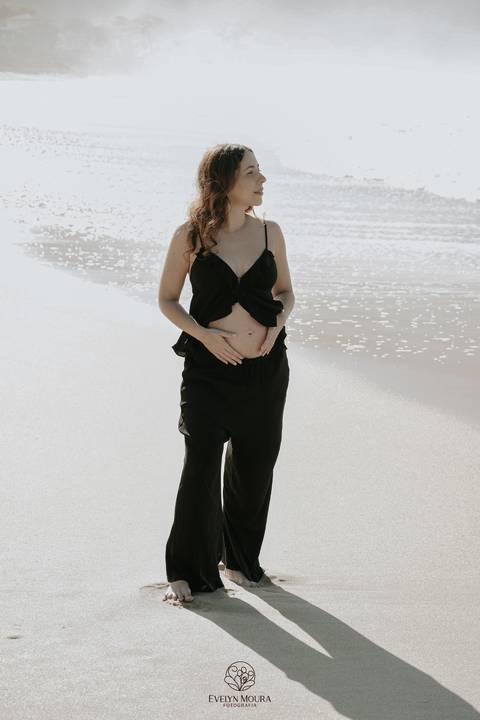 Ensaio Lifestyle Gestante - Ensaio Gestante Estúdio - Niterói, Rio de Janeiro - Evelyn Moura Fotografia - Ensaio de Gestante - Gestante - Newborn - Ensaio em casa - Doce gestar - ensaio estúdio gestante - parto - maternidade - ensaio externo em niterói'
