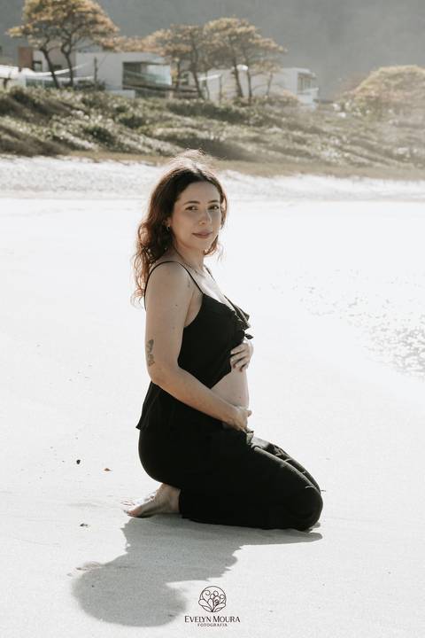 Ensaio Lifestyle Gestante - Ensaio Gestante Estúdio - Niterói, Rio de Janeiro - Evelyn Moura Fotografia - Ensaio de Gestante - Gestante - Newborn - Ensaio em casa - Doce gestar - ensaio estúdio gestante - parto - maternidade - ensaio externo em niterói'