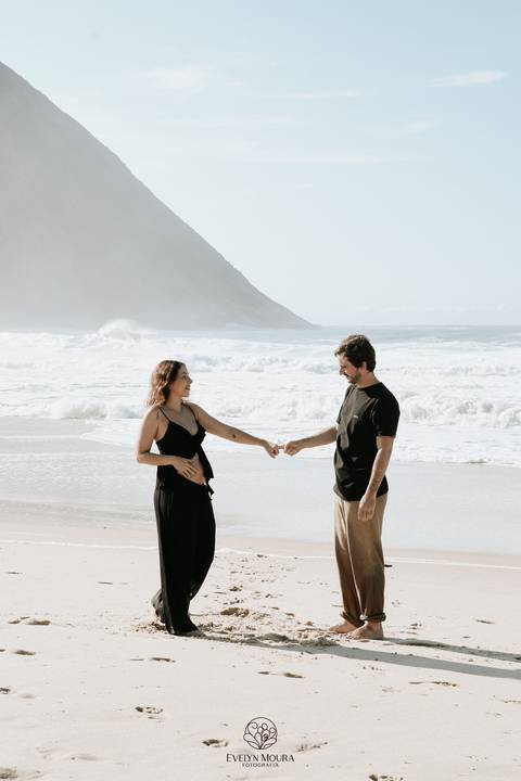 Ensaio Lifestyle Gestante - Ensaio Gestante Estúdio - Niterói, Rio de Janeiro - Evelyn Moura Fotografia - Ensaio de Gestante - Gestante - Newborn - Ensaio em casa - Doce gestar - ensaio estúdio gestante - parto - maternidade - ensaio externo em niterói'