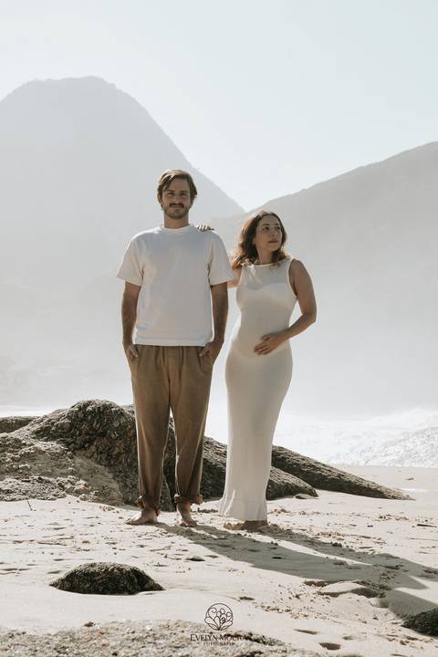 Ensaio Lifestyle Gestante - Ensaio Gestante Estúdio - Niterói, Rio de Janeiro - Evelyn Moura Fotografia - Ensaio de Gestante - Gestante - Newborn - Ensaio em casa - Doce gestar - ensaio estúdio gestante - parto - maternidade - ensaio externo em niterói'