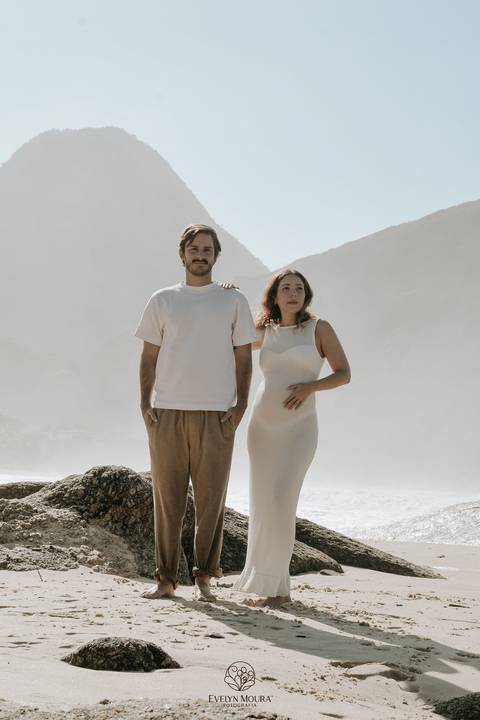 Ensaio Lifestyle Gestante - Ensaio Gestante Estúdio - Niterói, Rio de Janeiro - Evelyn Moura Fotografia - Ensaio de Gestante - Gestante - Newborn - Ensaio em casa - Doce gestar - ensaio estúdio gestante - parto - maternidade - ensaio externo em niterói'