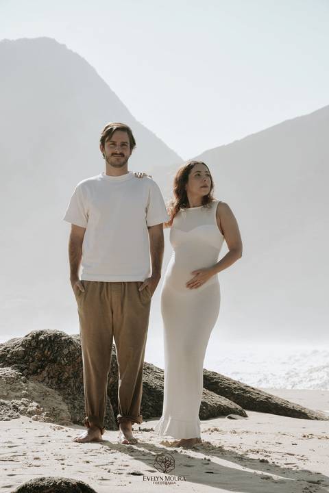 Ensaio Lifestyle Gestante - Ensaio Gestante Estúdio - Niterói, Rio de Janeiro - Evelyn Moura Fotografia - Ensaio de Gestante - Gestante - Newborn - Ensaio em casa - Doce gestar - ensaio estúdio gestante - parto - maternidade - ensaio externo em niterói'