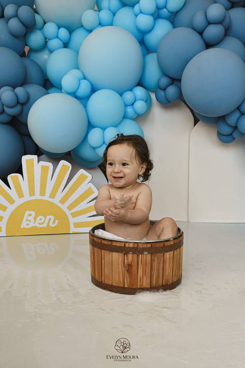 Ensaio de Acompanhamento de bebê. Evelyn Moura Fotografia. Fotógrafa em Niterói, Rio de Janeiro. Newborn. Festa infantil - Smash the cake - Smash the fruit - bebê - ensaio de 1 ano - viral - disney - festa de aniversário - volta ao sol '