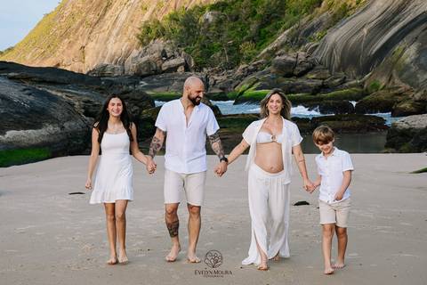 Ensaio Lifestyle Gestante - Ensaio Gestante Estúdio - Niterói, Rio de Janeiro - Evelyn Moura Fotografia - Ensaio de Gestante - Gestante - Newborn - Ensaio em casa - Doce gestar - ensaio estúdio gestante - parto - maternidade - ensaio externo em niterói'