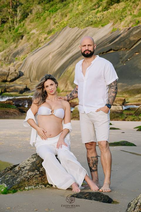 Ensaio Lifestyle Gestante - Ensaio Gestante Estúdio - Niterói, Rio de Janeiro - Evelyn Moura Fotografia - Ensaio de Gestante - Gestante - Newborn - Ensaio em casa - Doce gestar - ensaio estúdio gestante - parto - maternidade - ensaio externo em niterói'