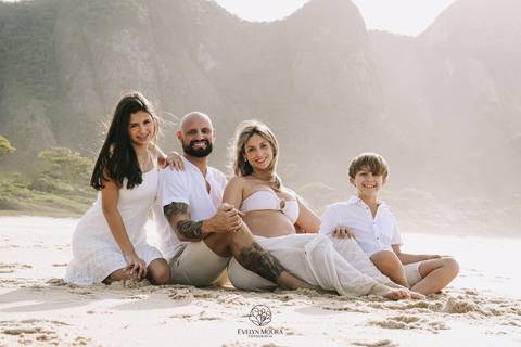 Ensaio Lifestyle Gestante - Ensaio Gestante Estúdio - Niterói, Rio de Janeiro - Evelyn Moura Fotografia - Ensaio de Gestante - Gestante - Newborn - Ensaio em casa - Doce gestar - ensaio estúdio gestante - parto - maternidade - ensaio externo em niterói'