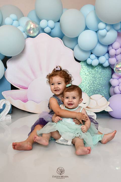 Ensaio de Acompanhamento de bebê. Evelyn Moura Fotografia. Fotógrafa em Niterói, Rio de Janeiro. Newborn. Festa infantil - Smash the cake - Smash the fruit - bebê - ensaio de 1 ano - viral - disney - festa de aniversário - volta ao sol '