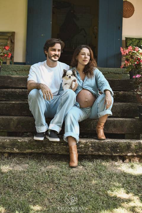 Ensaio Lifestyle Gestante - Ensaio Gestante Estúdio - Niterói, Rio de Janeiro - Evelyn Moura Fotografia - Ensaio de Gestante - Gestante - Newborn - Ensaio em casa - Doce gestar - cavalo - fazenda - parto - maternidade - ensaio externo em Vitória ES'