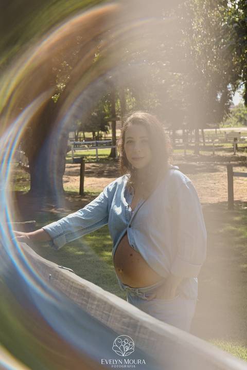 Ensaio Lifestyle Gestante - Ensaio Gestante Estúdio - Niterói, Rio de Janeiro - Evelyn Moura Fotografia - Ensaio de Gestante - Gestante - Newborn - Ensaio em casa - Doce gestar - cavalo - fazenda - parto - maternidade - ensaio externo em Vitória ES'
