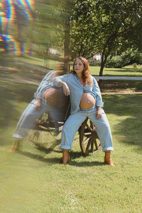 Ensaio Lifestyle Gestante - Ensaio Gestante Estúdio - Niterói, Rio de Janeiro - Evelyn Moura Fotografia - Ensaio de Gestante - Gestante - Newborn - Ensaio em casa - Doce gestar - cavalo - fazenda - parto - maternidade - ensaio externo em Vitória ES'