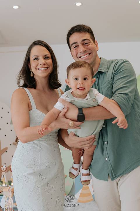 Festa Infantil - Evelyn Moura Fotografia - Fotografia em Niterói, Rio de Janeiro - casa de festa - decoração - decoração de festa - festa colorida- docinhos - bolo - criança - crianças - festa linda - tema safari- casa de festa '