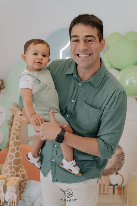 Festa Infantil - Evelyn Moura Fotografia - Fotografia em Niterói, Rio de Janeiro - casa de festa - decoração - decoração de festa - festa colorida- docinhos - bolo - criança - crianças - festa linda - tema safari- casa de festa '