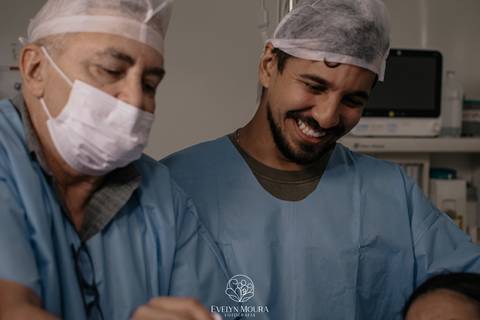 Fotografia de Parto - Newborn - Evelyn Moura Fotografia em Niterói, Rio de Janeiro - ensaio infantil - newborn de recém nascido - partos - parto em niteroi - registro de parto - maternidade são francisco - parto normal - parto humanizado - andrea barbosa '