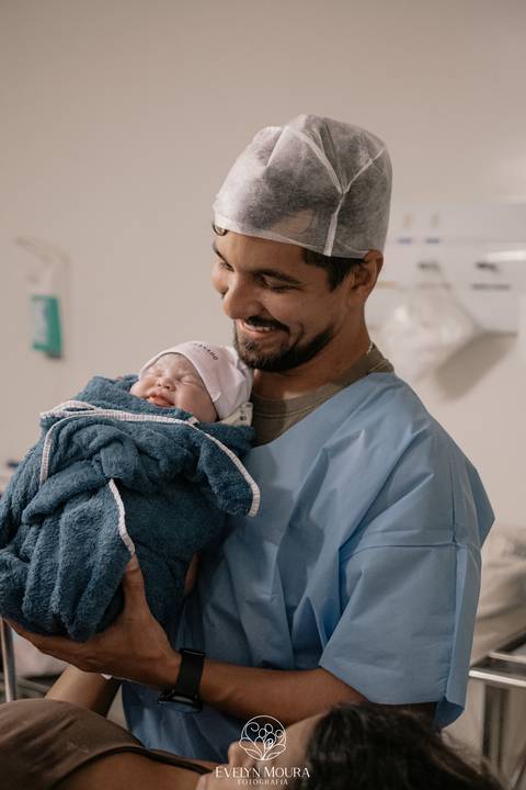 Fotografia de Parto - Newborn - Evelyn Moura Fotografia em Niterói, Rio de Janeiro - ensaio infantil - newborn de recém nascido - partos - parto em niteroi - registro de parto - maternidade são francisco - parto normal - parto humanizado - andrea barbosa '
