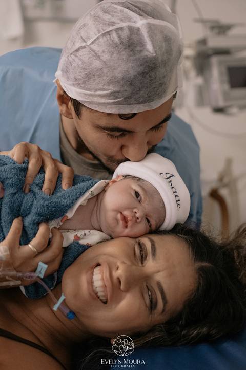 Fotografia de Parto - Newborn - Evelyn Moura Fotografia em Niterói, Rio de Janeiro - ensaio infantil - newborn de recém nascido - partos - parto em niteroi - registro de parto - maternidade são francisco - parto normal - parto humanizado - andrea barbosa '