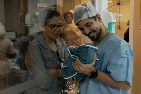 Fotografia de Parto - Newborn - Evelyn Moura Fotografia em Niterói, Rio de Janeiro - ensaio infantil - newborn de recém nascido - partos - parto em niteroi - registro de parto - maternidade são francisco - parto normal - parto humanizado - andrea barbosa '