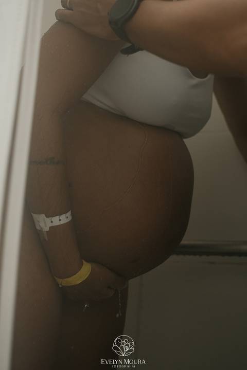 Fotografia de Parto - Newborn - Evelyn Moura Fotografia em Niterói, Rio de Janeiro - ensaio infantil - newborn de recém nascido - partos - parto em niteroi - registro de parto - maternidade são francisco - parto normal - parto humanizado - andrea barbosa '