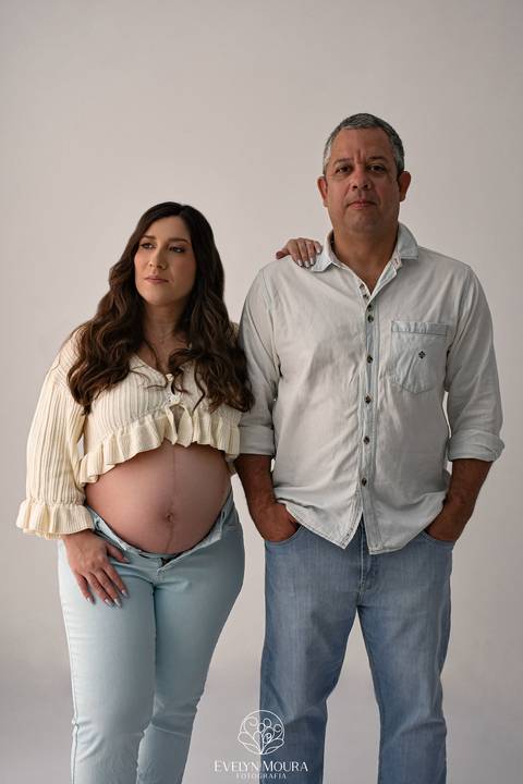 Ensaio Lifestyle Gestante - Ensaio Gestante Estúdio - Niterói, Rio de Janeiro - Evelyn Moura Fotografia - Ensaio de Gestante - Gestante - Newborn - Ensaio em casa - Doce gestar - ensaio estúdio gestante - parto - maternidade - ensaio estúdio em niterói'