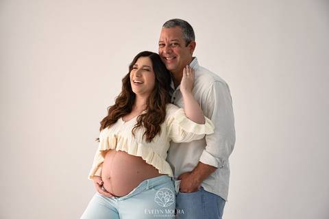 Ensaio Lifestyle Gestante - Ensaio Gestante Estúdio - Niterói, Rio de Janeiro - Evelyn Moura Fotografia - Ensaio de Gestante - Gestante - Newborn - Ensaio em casa - Doce gestar - ensaio estúdio gestante - parto - maternidade - ensaio estúdio em niterói'