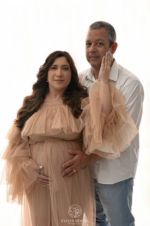 Ensaio Lifestyle Gestante - Ensaio Gestante Estúdio - Niterói, Rio de Janeiro - Evelyn Moura Fotografia - Ensaio de Gestante - Gestante - Newborn - Ensaio em casa - Doce gestar - ensaio estúdio gestante - parto - maternidade - ensaio estúdio em niterói'