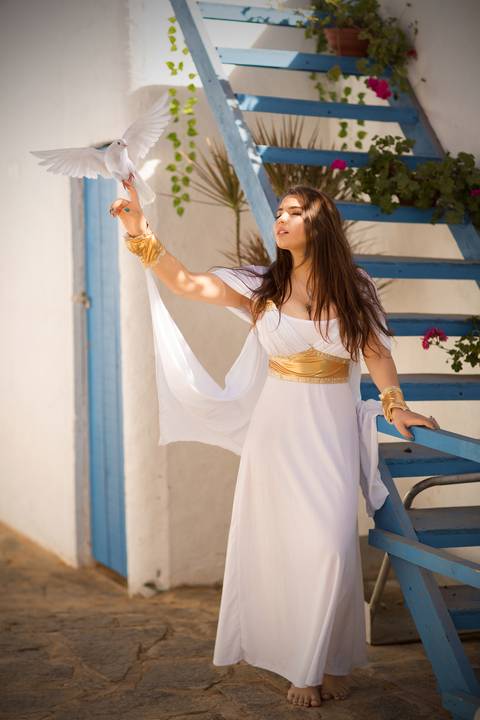 Ensaio temático de deusa grega. Sessão fotográfica de 15 anos feito pelo fotógrafo Rafael Ohana em Brasília-DF'