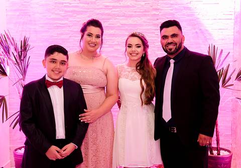 Festa de 15 anos rosa, festa de  15 anos dos sonhos, decoração rosa, princesa, festa de 15 anos fazenda rio grande e mandirituba'