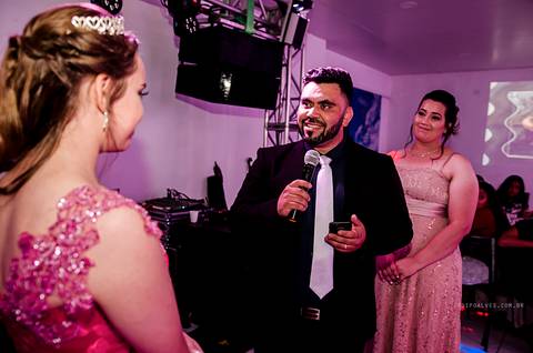 Festa de 15 anos rosa, festa de  15 anos dos sonhos, decoração rosa, princesa, festa de 15 anos fazenda rio grande e mandirituba'