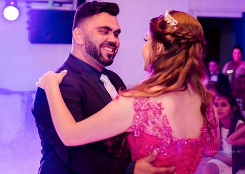 Festa de 15 anos rosa, festa de  15 anos dos sonhos, decoração rosa, princesa, festa de 15 anos fazenda rio grande e mandirituba'