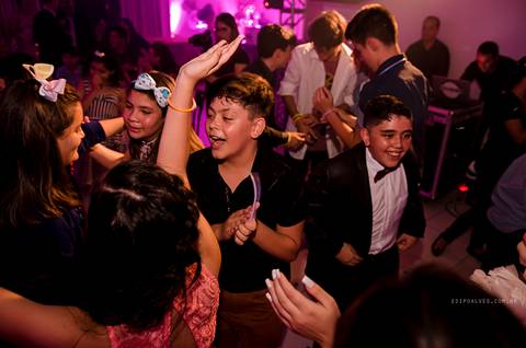 Festa de 15 anos rosa, festa de  15 anos dos sonhos, decoração rosa, princesa, festa de 15 anos fazenda rio grande e mandirituba'