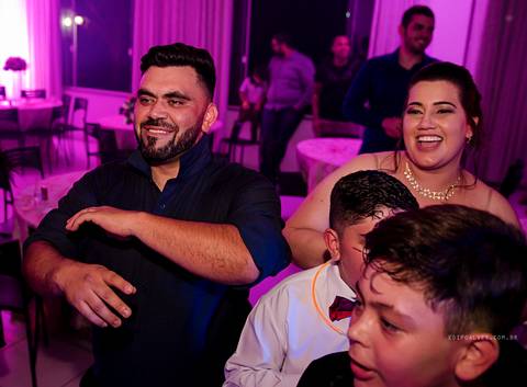 Festa de 15 anos rosa, festa de  15 anos dos sonhos, decoração rosa, princesa, festa de 15 anos fazenda rio grande e mandirituba'