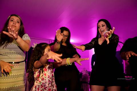 Festa de 15 anos rosa, festa de  15 anos dos sonhos, decoração rosa, princesa, festa de 15 anos fazenda rio grande e mandirituba'