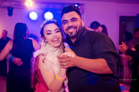 Festa de 15 anos rosa, festa de  15 anos dos sonhos, decoração rosa, princesa, festa de 15 anos fazenda rio grande e mandirituba'