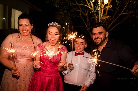 Festa de 15 anos rosa, festa de  15 anos dos sonhos, decoração rosa, princesa, festa de 15 anos fazenda rio grande e mandirituba'