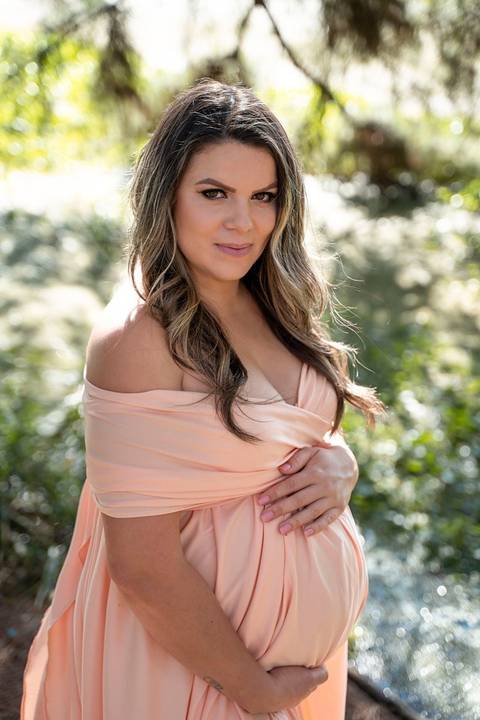 ensaio fotográfico, fotos gestante, lugares para fotos em Curitiba, figurino gestante, fotos gestante em studio, gestante em parque, gestante em curitiba, fotografo de gestante, fotografo fazenda rio grande, fotografo Curitiba, lugar para ensaio gestante'