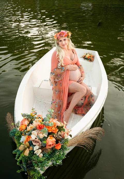 ensaio fotográfico, fotos gestante, lugares para fotos em Curitiba, figurino gestante, fotos gestante em studio, gestante em parque, gestante em curitiba, fotografo de gestante, fotografo fazenda rio grande, fotografo Curitiba, lugar para ensaio gestante'