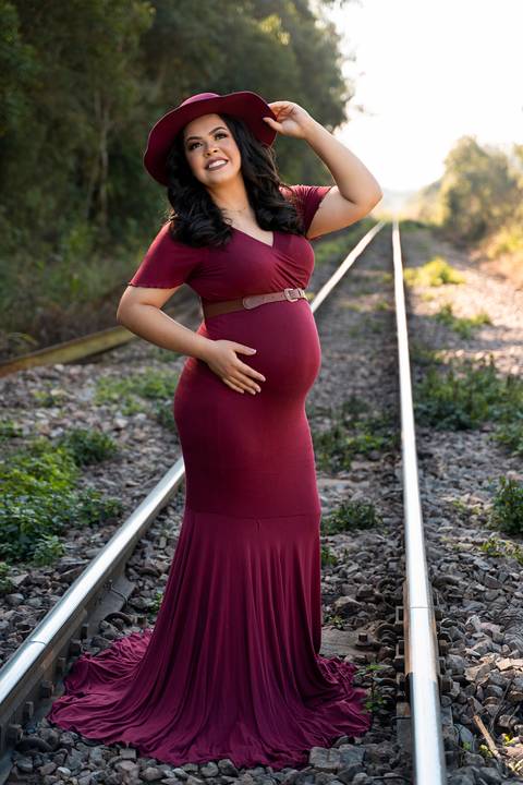 ensaio fotográfico, fotos gestante, lugares para fotos em Curitiba, figurino gestante, fotos gestante em studio, gestante em parque, gestante em curitiba, fotografo de gestante, fotografo fazenda rio grande, fotografo Curitiba, lugar para ensaio gestante'