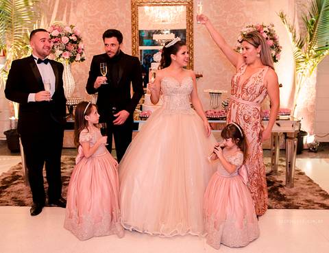 fotografo fazenda rio grande, fotos 15 anos, making off, debutante fotografo mandirituba, fotografo, festa dos sonhos, Recanto Feliz Umbara, festa de 15 anos são josé dos pinhais, festa de princesa,  festa 15 anos curitiba, fotografo curitiba, vestido 15 '