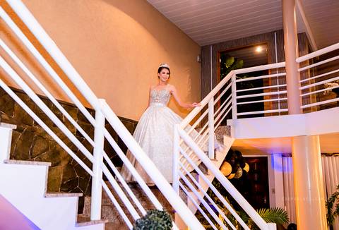 festa 15 anos, making off debutante, fotografo fazenda rio grande, fotografo mandirituba, fotografo curitiba, festa restaurante terra pampeana, debutante, princesa, 15 anos,  vestido debutante, vestido princesa.'