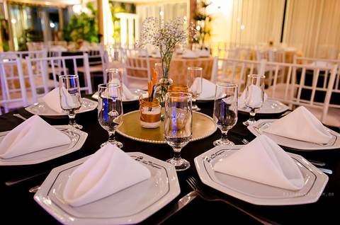 festa 15 anos, making off debutante, fotografo fazenda rio grande, fotografo mandirituba, fotografo curitiba, festa restaurante terra pampeana, debutante, princesa, 15 anos,  vestido debutante, vestido princesa.'