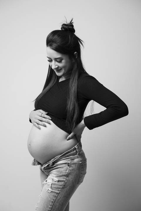 ensaio fotográfico, fotos gestante, lugares para fotos em Curitiba, figurino gestante, fotos gestante em studio, gestante em parque, gestante em curitiba, fotografo de gestante, fotografo fazenda rio grande, fotografo Curitiba, lugar para ensaio gestante'